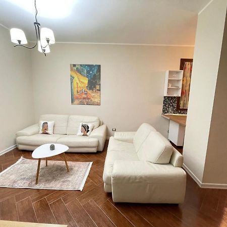 Mediterranean Sea Apartment City Center Durres Bagian luar foto