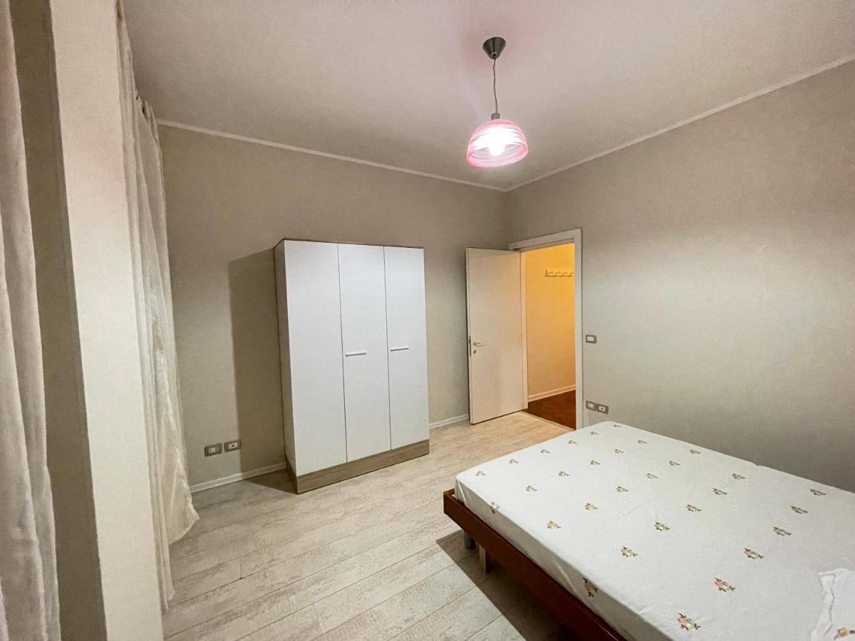 Mediterranean Sea Apartment City Center Durres Bagian luar foto